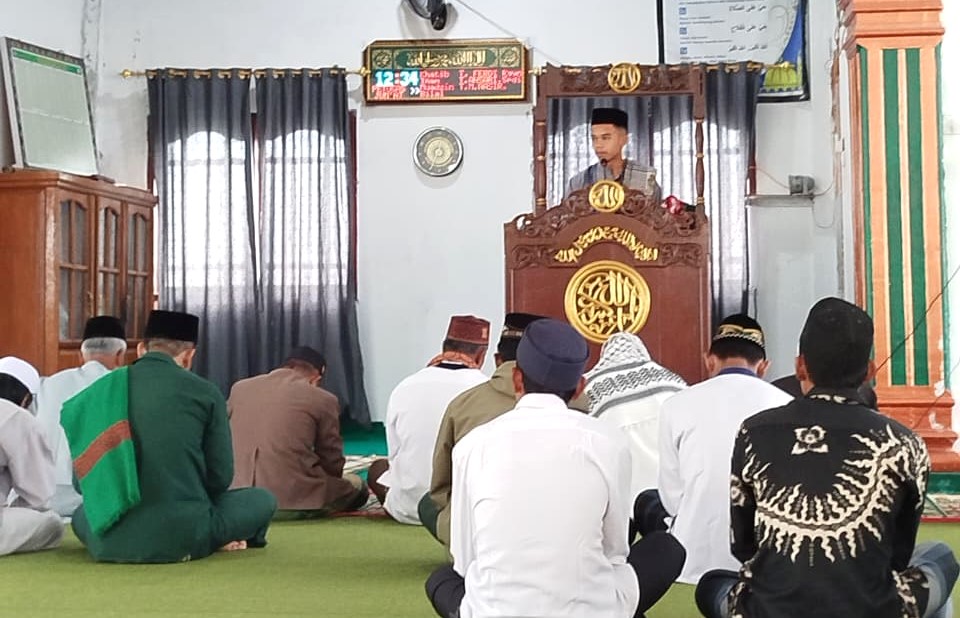 Ferdi Ranggayoni di Masjid Al Munawwarah, Kec. Rusip Antara, Kab. Aceh Tengah.