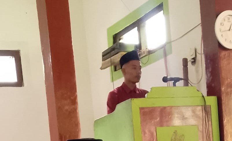 Alfian Nurhidayat di Masjid Darurrahmah, Kampung Tanah Abu, Kec. Atu Lintang Kab. Aceh Tengah.